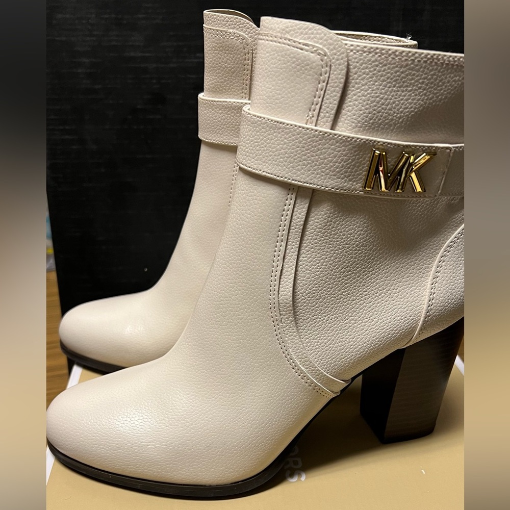 Michael Kors boots